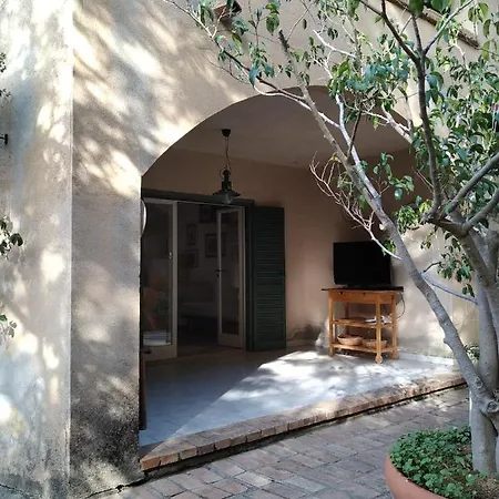 Ferienhaus Praialonga Kr Casa Vacanze Fronte Mare
