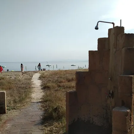 Praialonga Kr Casa Vacanze Fronte Mare Le Castella (Calabria)