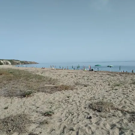 Praialonga Kr Casa Vacanze Fronte Mare Ferienhaus