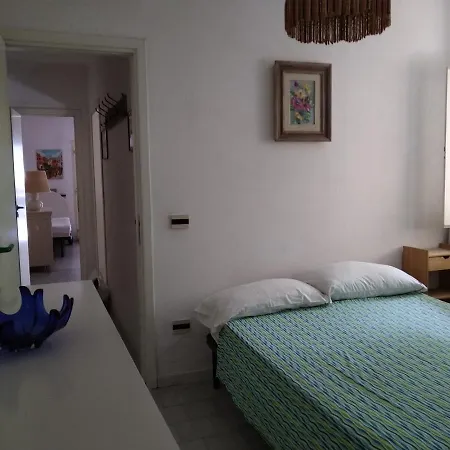 Ferienhaus Praialonga Kr Casa Vacanze Fronte Mare Le Castella (Calabria)